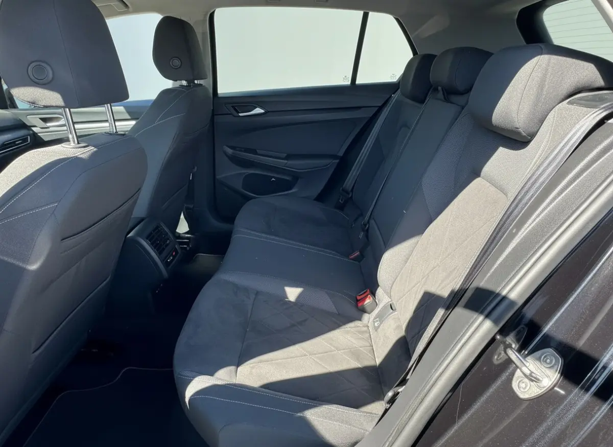 eHybrid PHEV 204PK DSG STYLE CAMERA/NAVI/SFEERVERL. PLUG-IN HYBRIDE