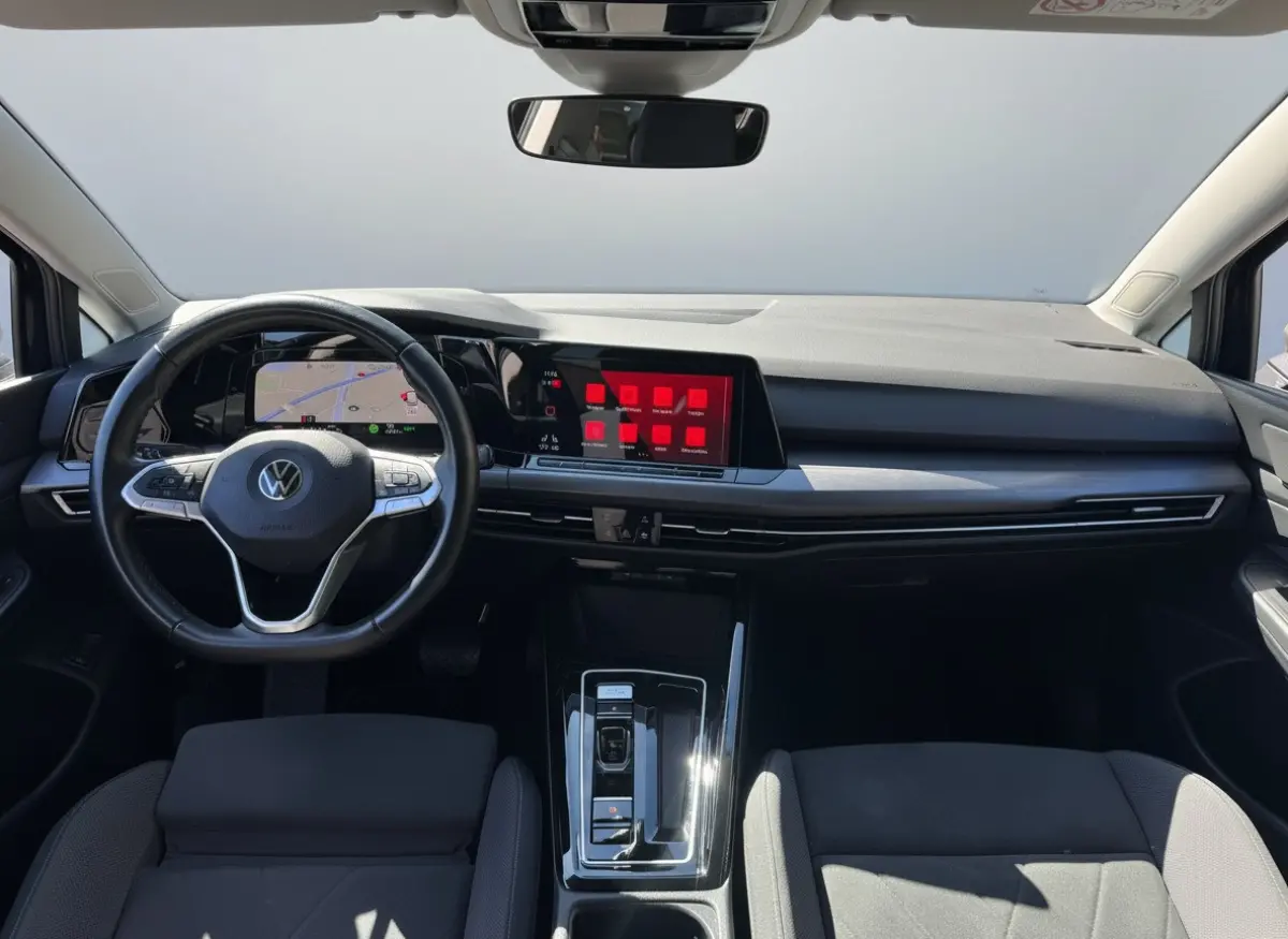 eHybrid PHEV 204PK DSG STYLE CAMERA/NAVI/SFEERVERL. PLUG-IN HYBRIDE