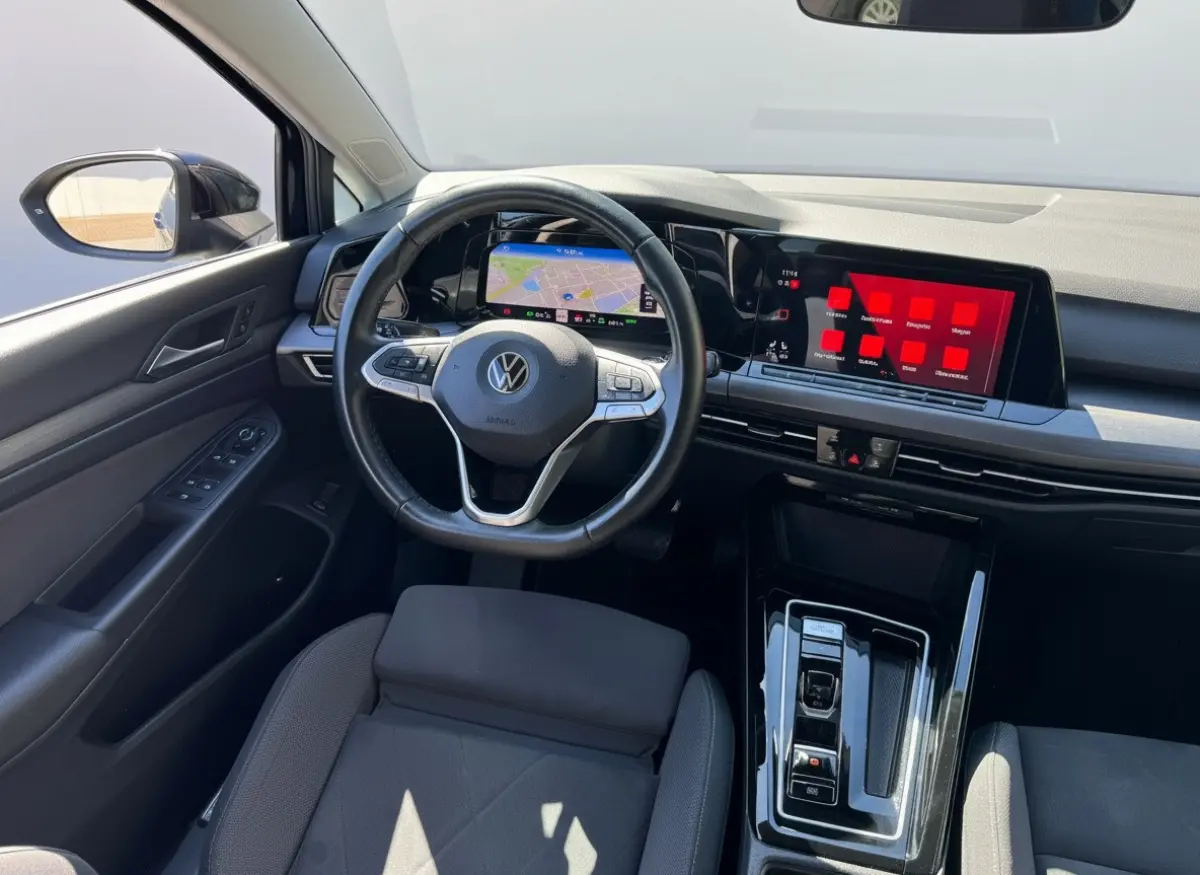 eHybrid PHEV 204PK DSG STYLE CAMERA/NAVI/SFEERVERL. PLUG-IN HYBRIDE