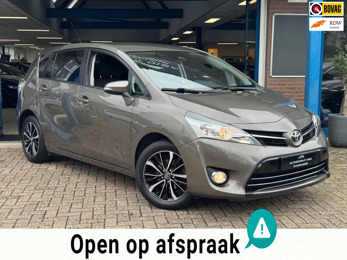 Toyota Verso 2017 Benzine Handgeschakeld leasen