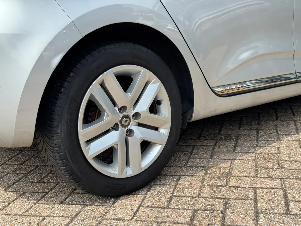 1.0 TCe Zen 5drs 2019 Grijs AIRCO NAP!