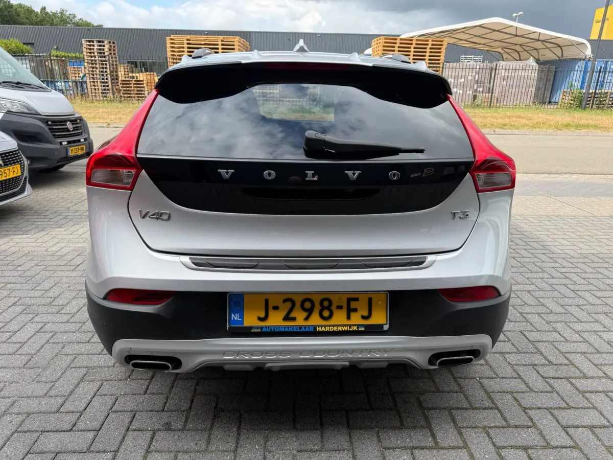 1.5 T3 Summum | 2E EIGENAAR | 3/6 of 12 MND GARANTIE | PANO DAK | CAMERA | NAVI | MEMORY |