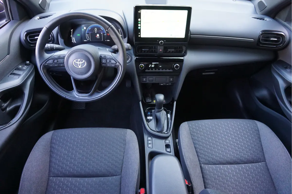 1.5 Hybrid adaptive cruise control | android auto / apple carplay