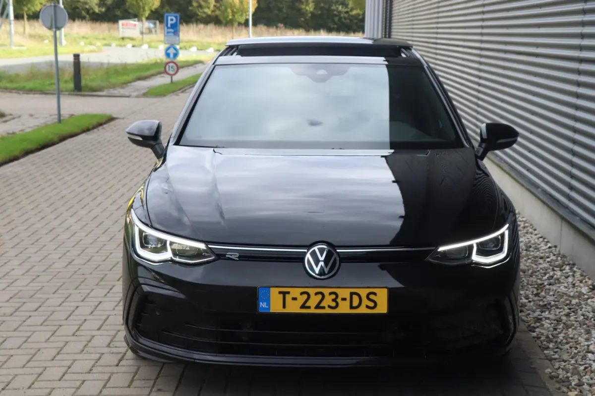 1.5 eTSI R-Line | 3X R-Line | PANO | IQ.Light | VOL!