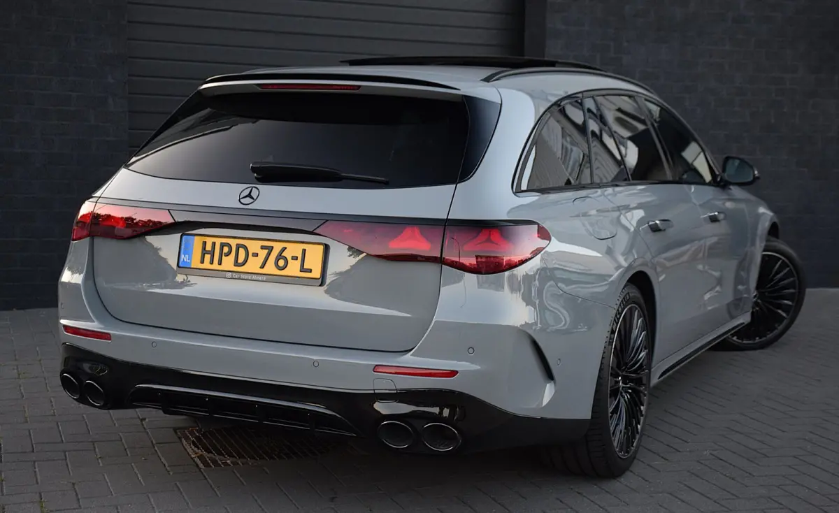 300 e Exclusive Line*AMG Pakket*PANO*Trekhaak*Dubbel scherm*35Dkm