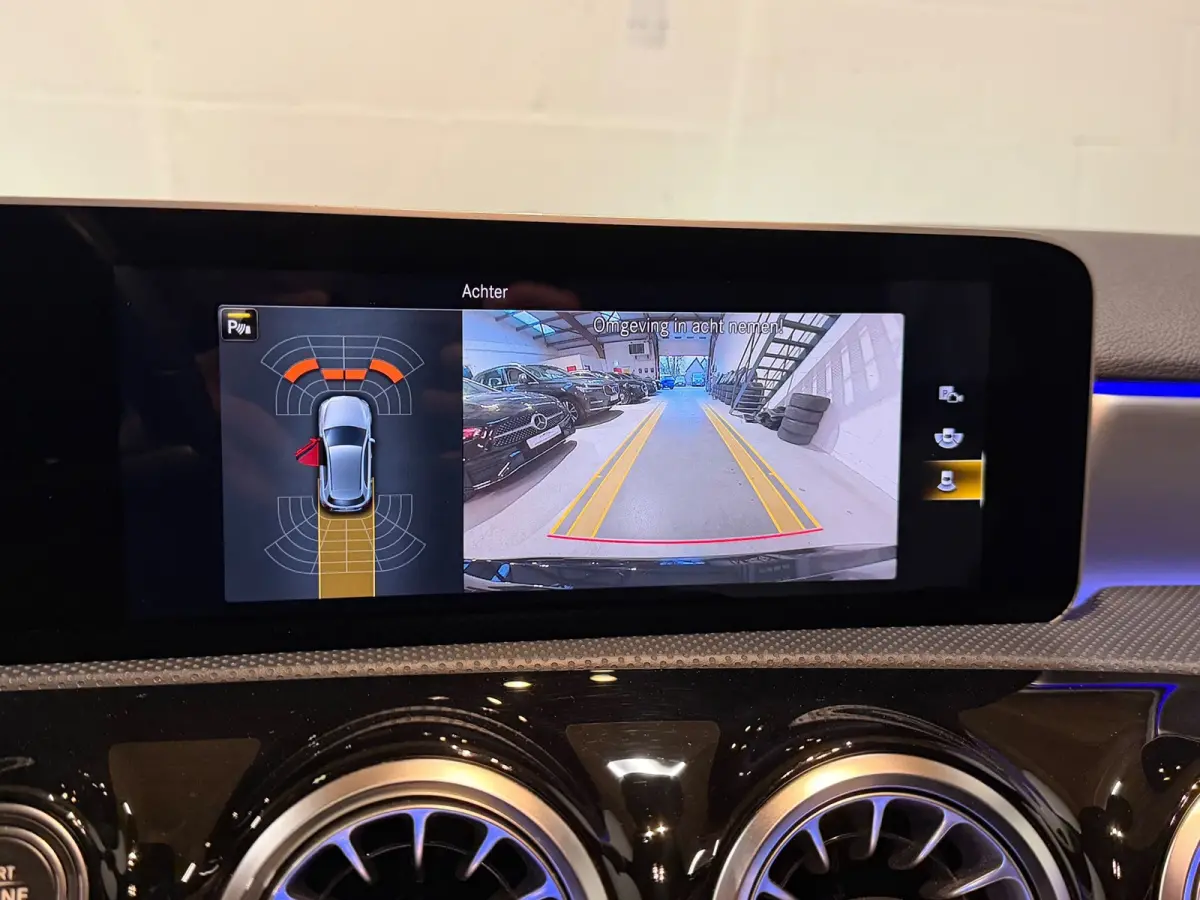 200 Premium Plus AMG-line - Panorama - Leder - Augmented