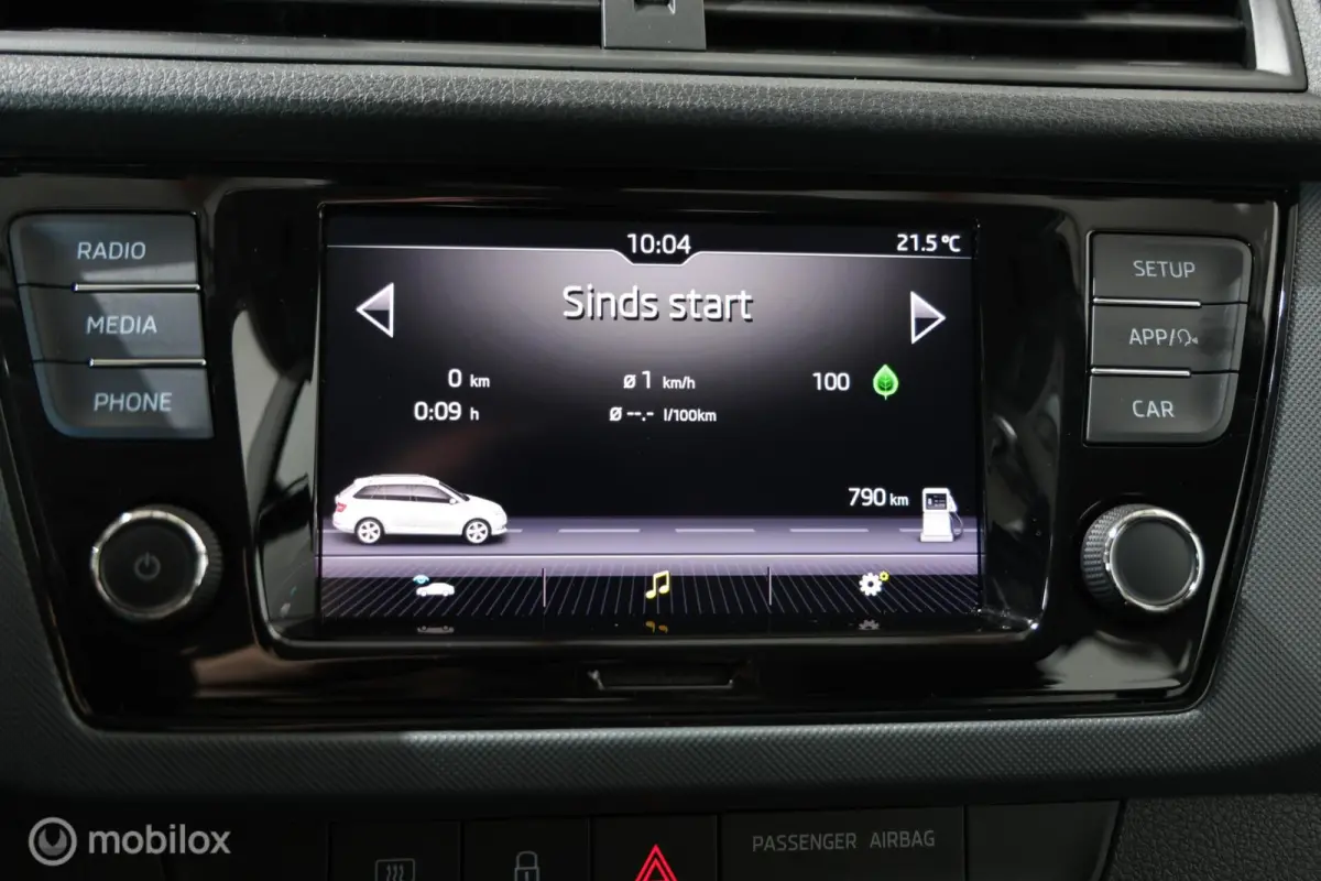 1.0 TSI Ambition - Cruise control - Bluetooth - Airco