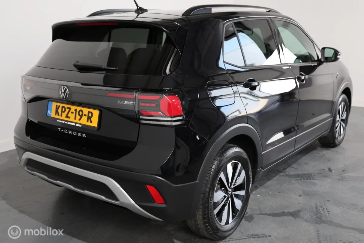 1.0 TSI - Afneembare trekhaak - Stoelverwarming - Camera