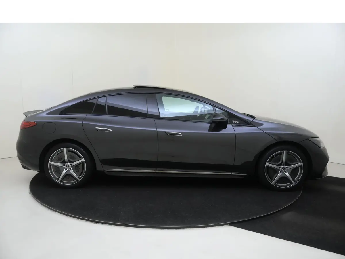 300 Sport Edition 89 kWh / Memory-Stoelen / Panaromadak / 360Graden-Camera / Night-Pakket / Burmeister /