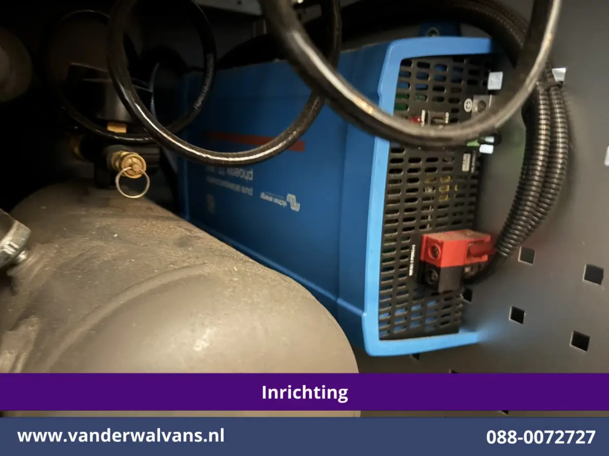 311 CDI L2H2 Inrichting Oprijplaat Euro6 Airco | Omvormer | Camera | Apple Carplay | Compressor Android Auto, Sidebars
