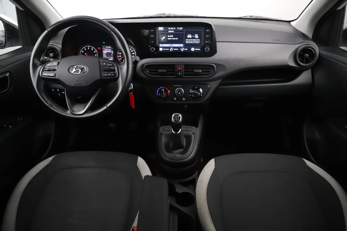 1.0 Comfort Carplay Android Navigatie Airco Cruise Control LED Rijstrooksensor