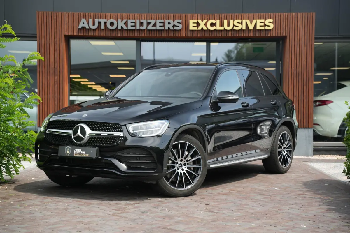 200 4MATIC AMG Line Cruise Clima Leer/Alcantara Facelift model