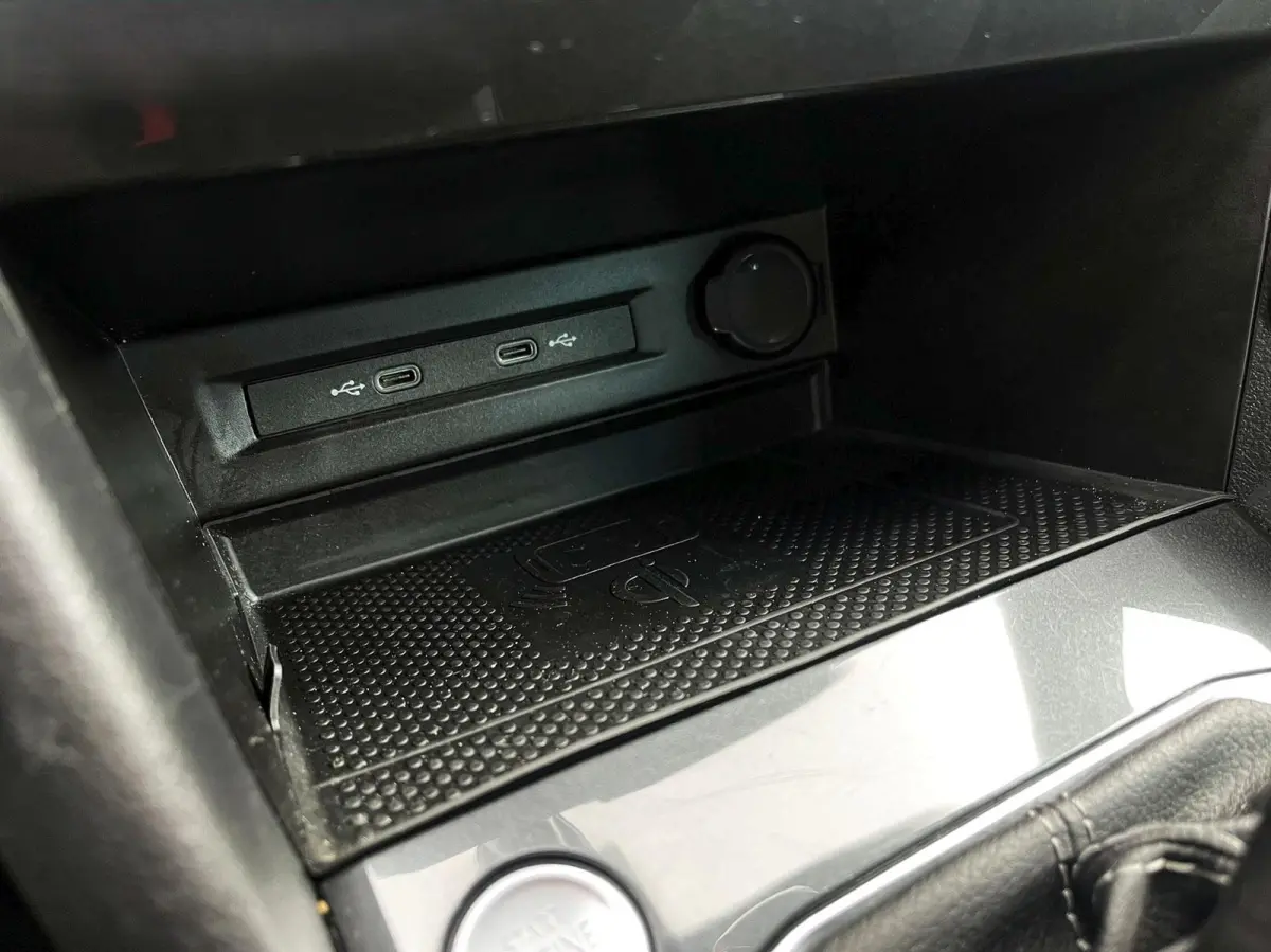 1.4 TSI eHybrid 245pk DSG R-Line Business | SoH 96% | Trekhaak | Navigatie