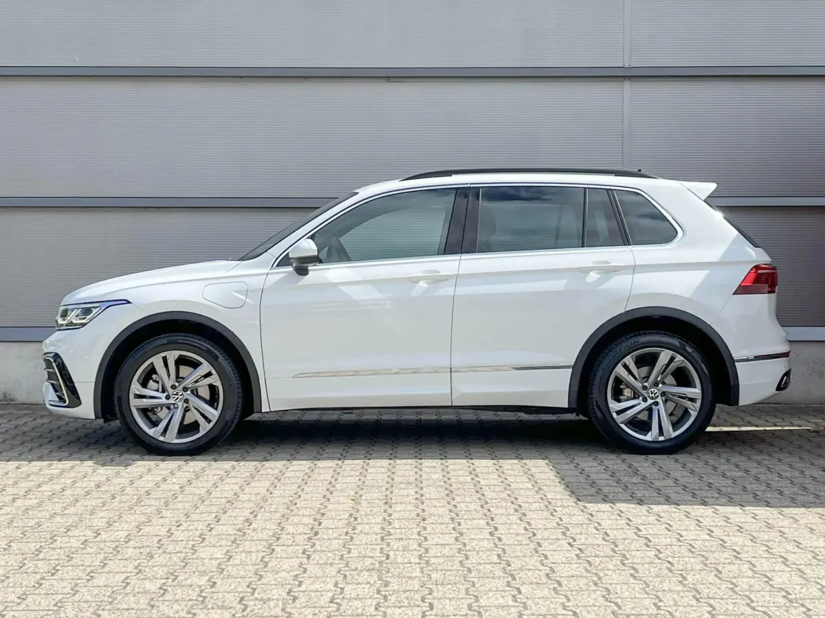 1.4 TSI eHybrid 245pk DSG R-Line Business | SoH 96% | Trekhaak | Navigatie