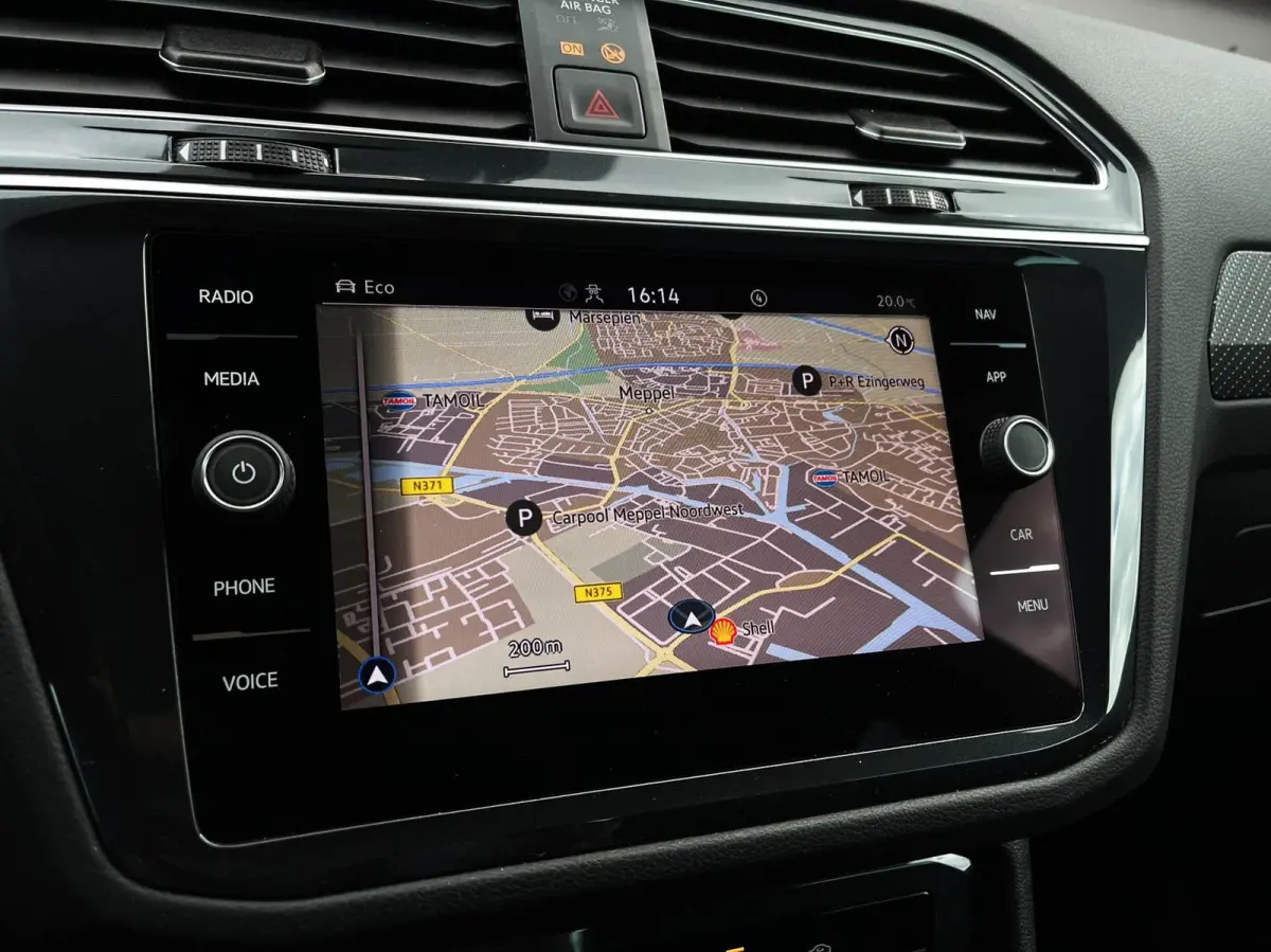 1.4 TSI eHybrid 245pk DSG R-Line Business | SoH 96% | Trekhaak | Navigatie