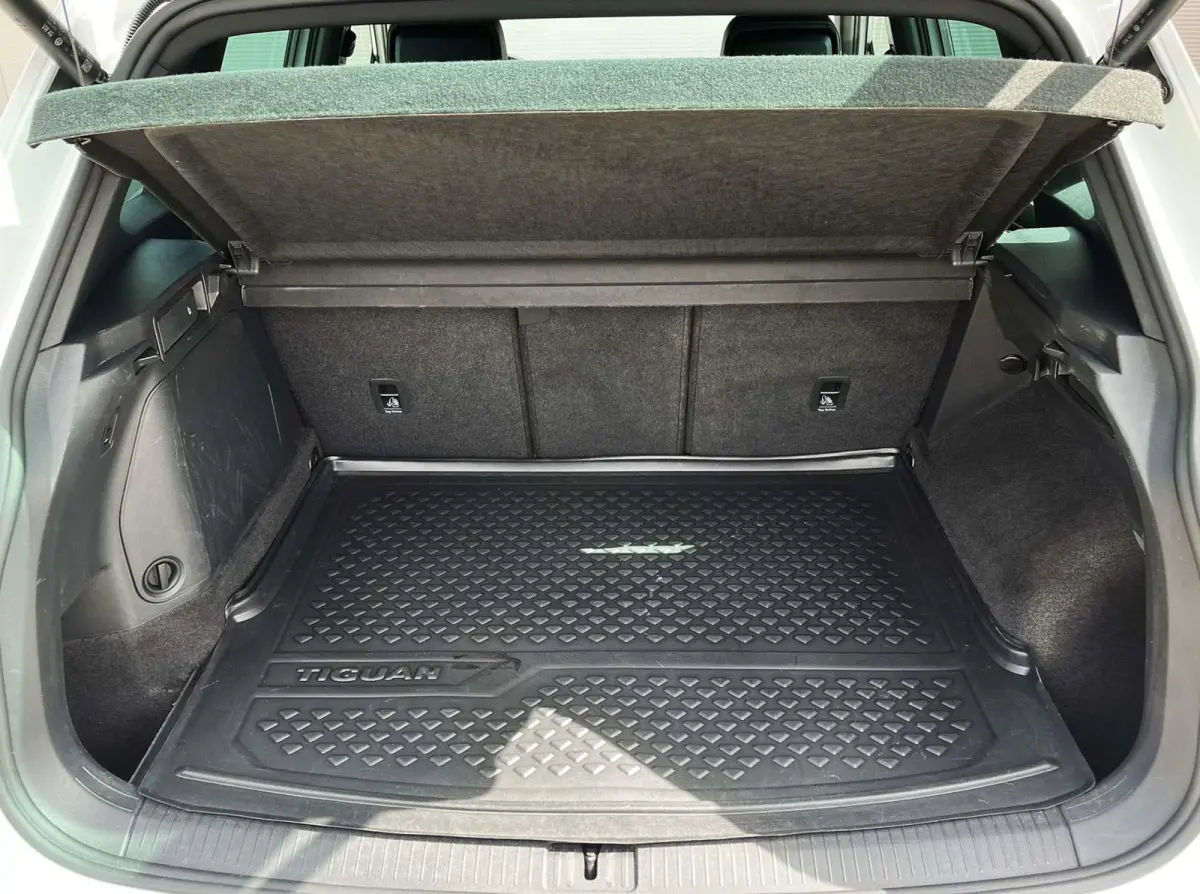 1.4 TSI eHybrid 245pk DSG R-Line Business | SoH 96% | Trekhaak | Navigatie