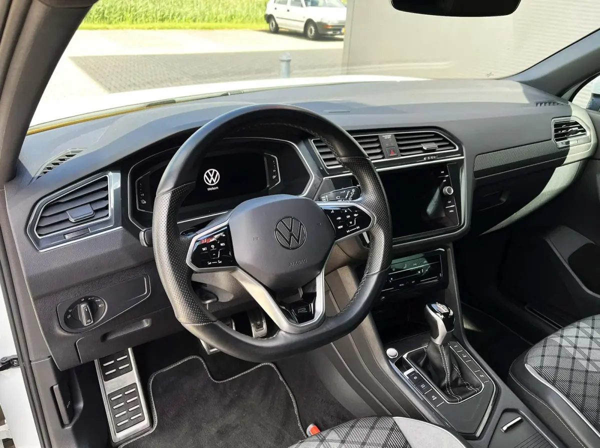 1.4 TSI eHybrid 245pk DSG R-Line Business | SoH 96% | Trekhaak | Navigatie