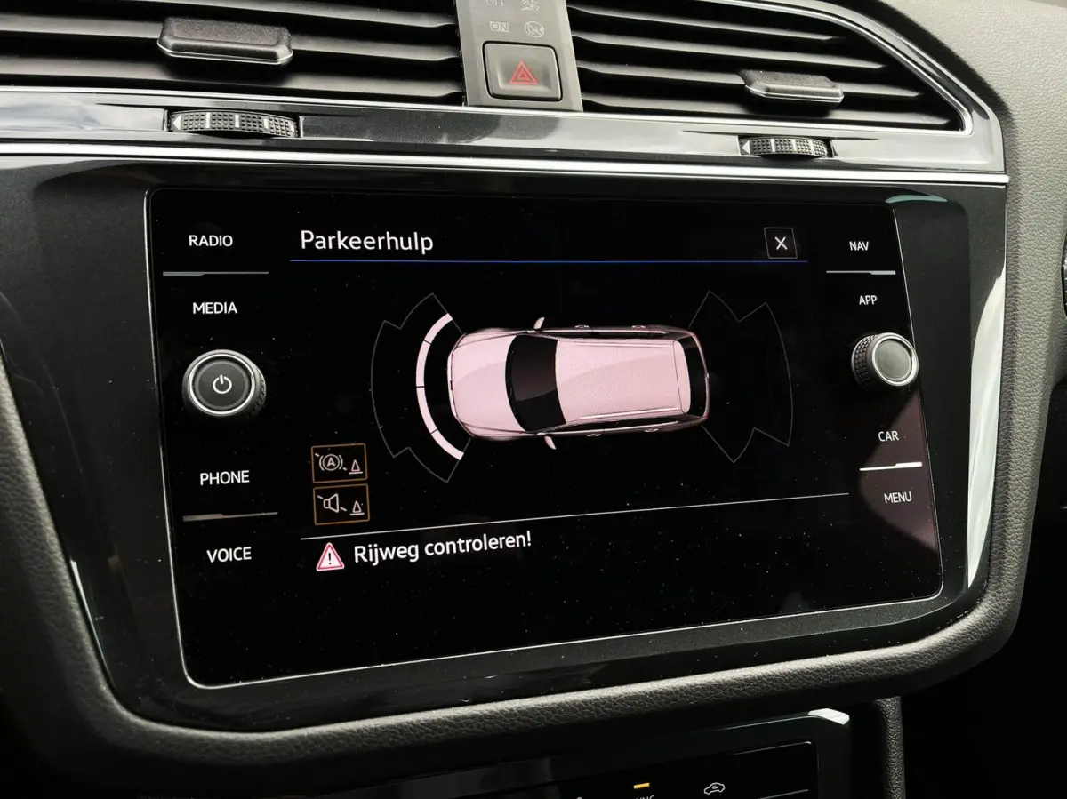 1.4 TSI eHybrid 245pk DSG R-Line Business | SoH 96% | Trekhaak | Navigatie