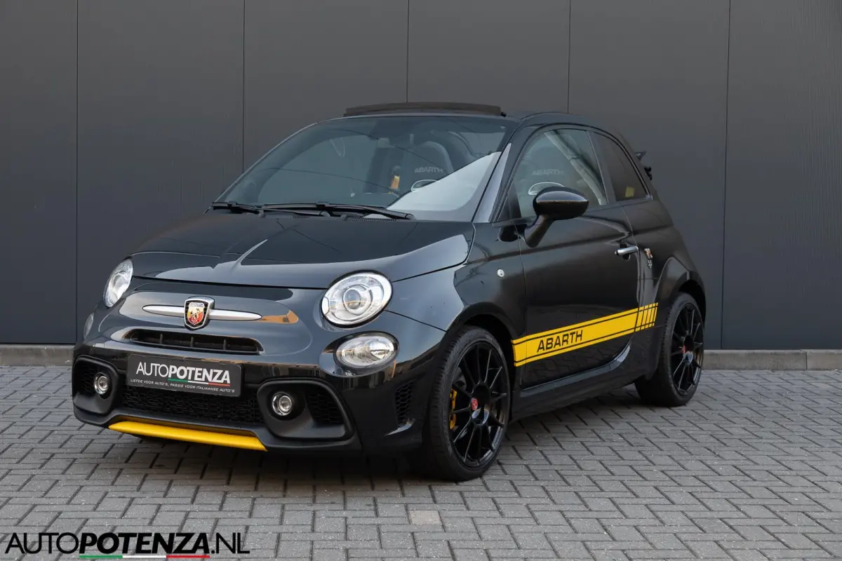 1.4 T-Jet Fiat 500 145PK Leder Carplay 17"