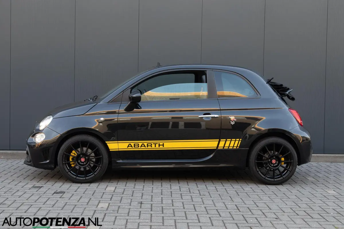 1.4 T-Jet Fiat 500 145PK Leder Carplay 17"