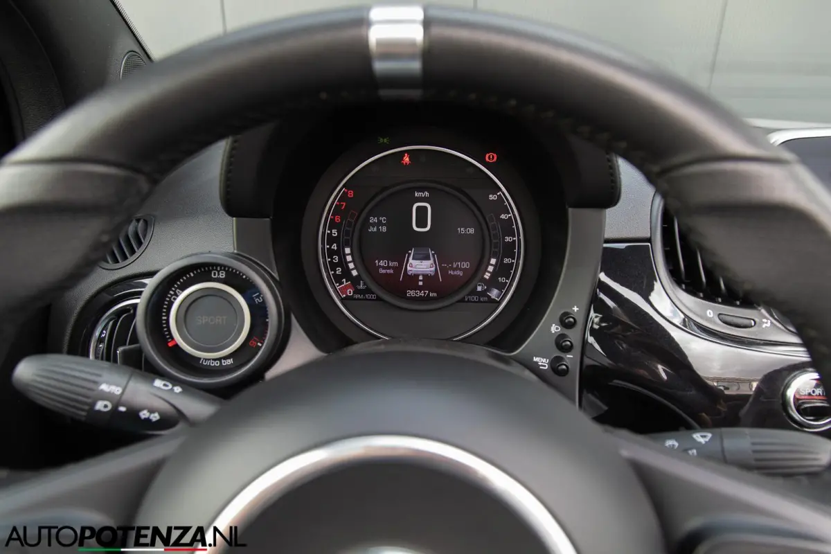 1.4 T-Jet Fiat 500 145PK Leder Carplay 17"