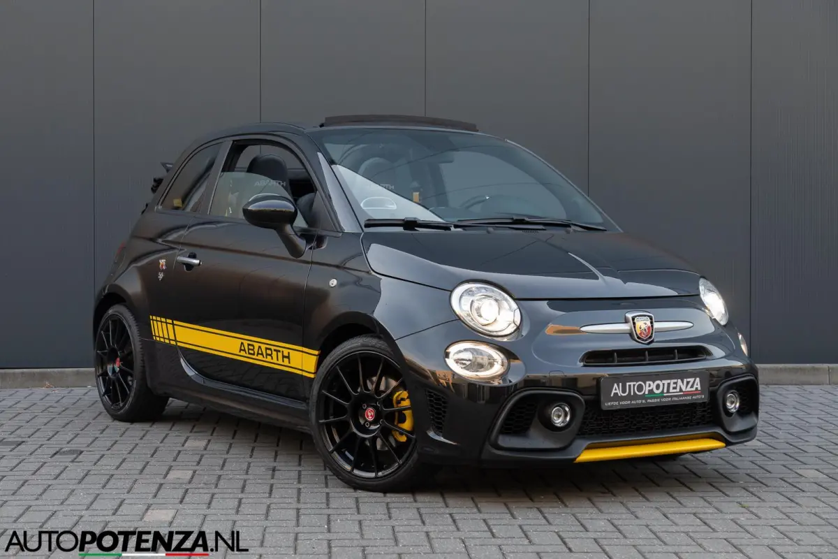 1.4 T-Jet Fiat 500 145PK Leder Carplay 17"
