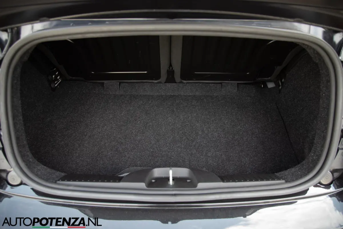 1.4 T-Jet Fiat 500 145PK Leder Carplay 17"