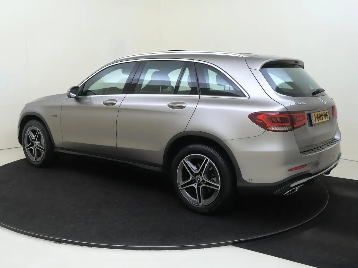 4MATIC Premium Plus / Panoramadak/ AIRMATIC/ DISTRONIC/ Burmester/ Memory/ El. Trekhaak/ Zéér compleet!