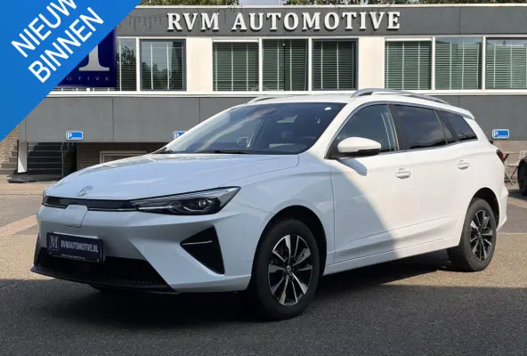 MG5 Electric Long Range Comfort 61 kWh SOH 99% | ACHTERUITRIJCAMERA | ADAPT. CRUISE CONTROL | STOEL & STUUR VERWARMING