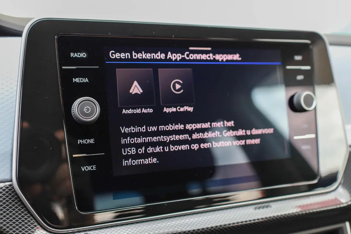 1.0 TSI 95pk Life Edition | Navigatie | Adaptieve Cruise Control | Parkeersensoren