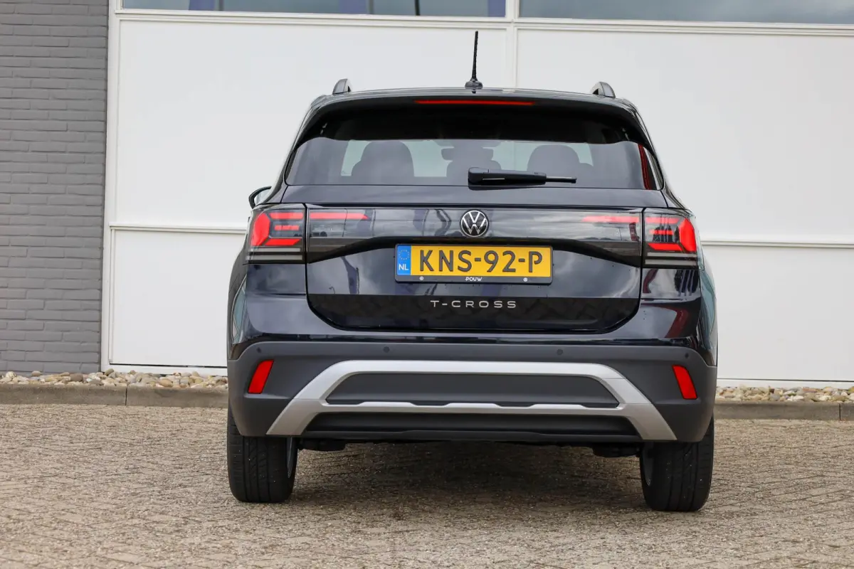 1.0 TSI 95pk Life Edition | Navigatie | Adaptieve Cruise Control | Parkeersensoren
