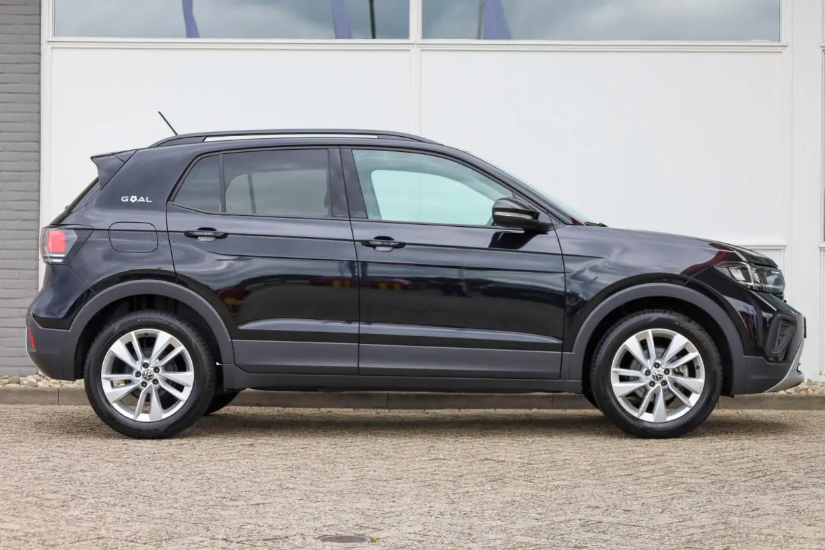 1.0 TSI 95pk Life Edition | Navigatie | Adaptieve Cruise Control | Parkeersensoren