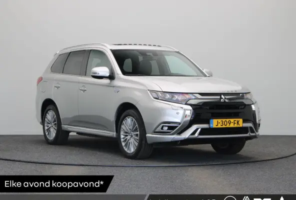 2.4 PHEV Instyle | Leder | Panorama dak | Stoelverwarming | Trekhaak |