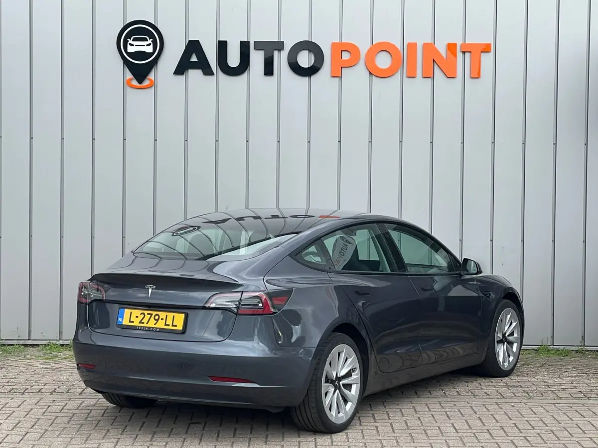 FACELIFT 2021 RWD Plus 60 kWh SOH90% WARMTEPOMP 1E EIG ORG NL DEALEROND|AUTOPILOT|LEER|ELEK.ACHTERKLEP|