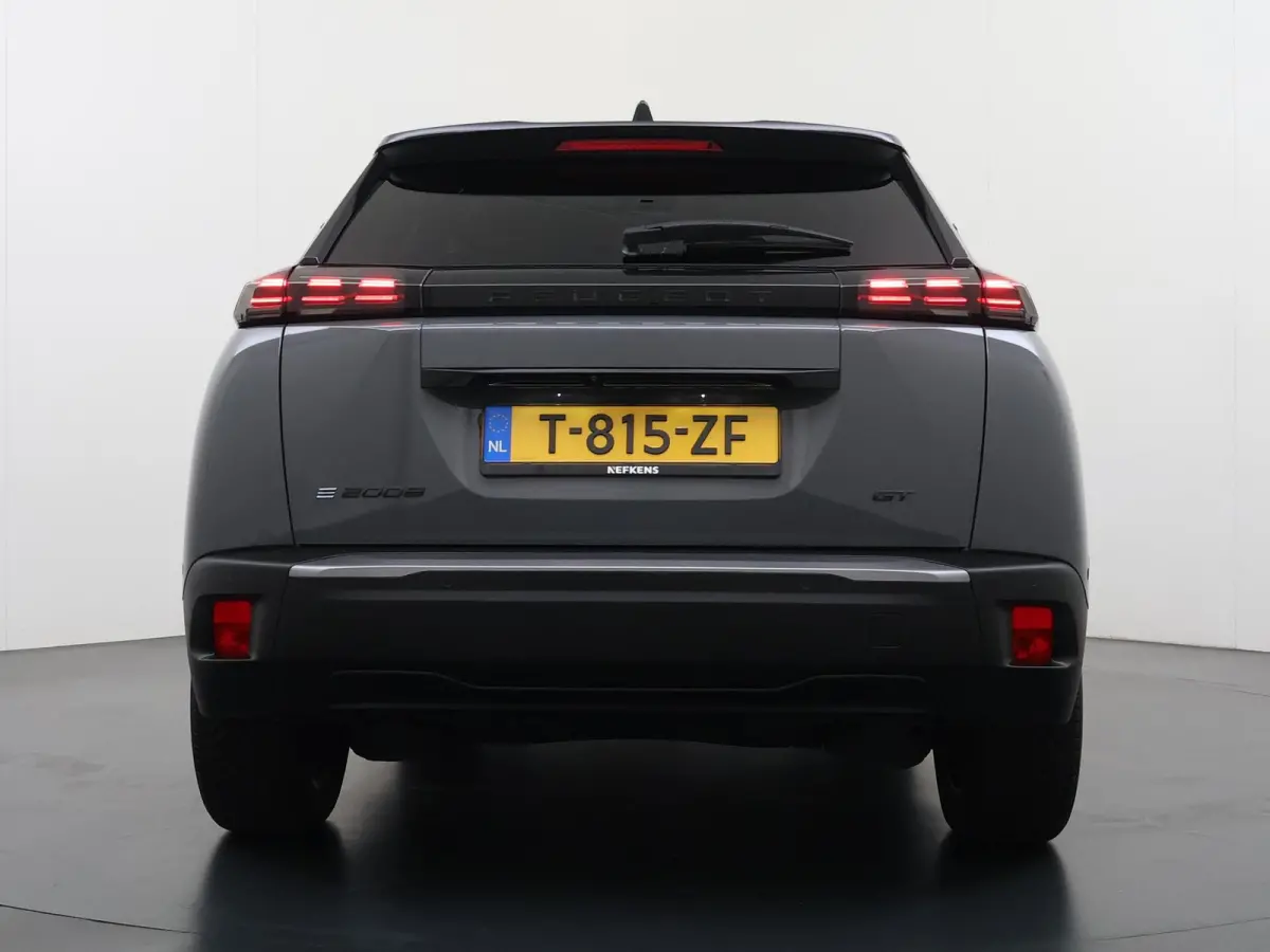 GT 54 kWh 156pk | Accu 95% | Navigatie | 360 camera | Alcantara bekleding | Elektrisch verstelbare bestuurdersstoel | Panoramisch schuifdak | Cruise control adaptief | Stoelverwarming | Appl