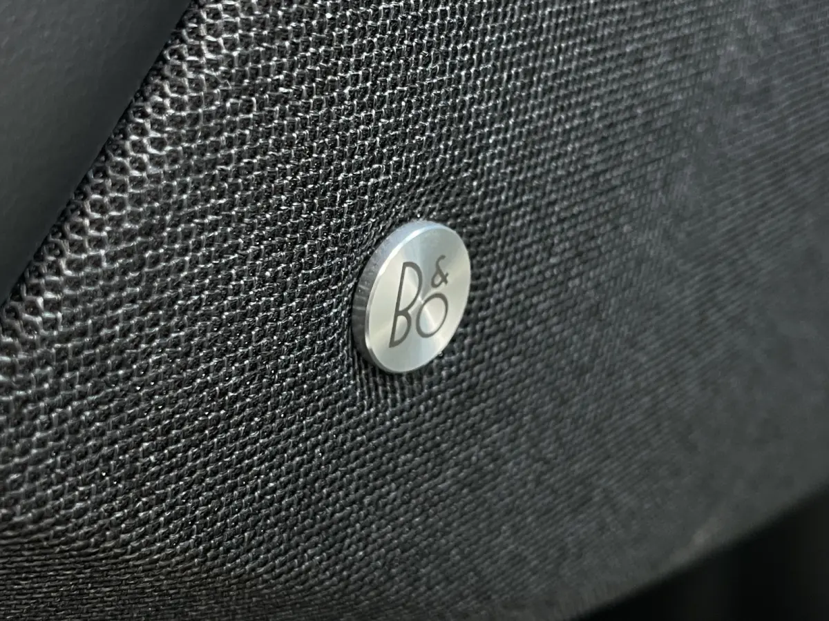 75KWH | 95%SOH! | NL auto | 1e eig. | B&O | Adaptieve Cruise | 360 camera | Panoramadak | Stuur- stoelverw. |
