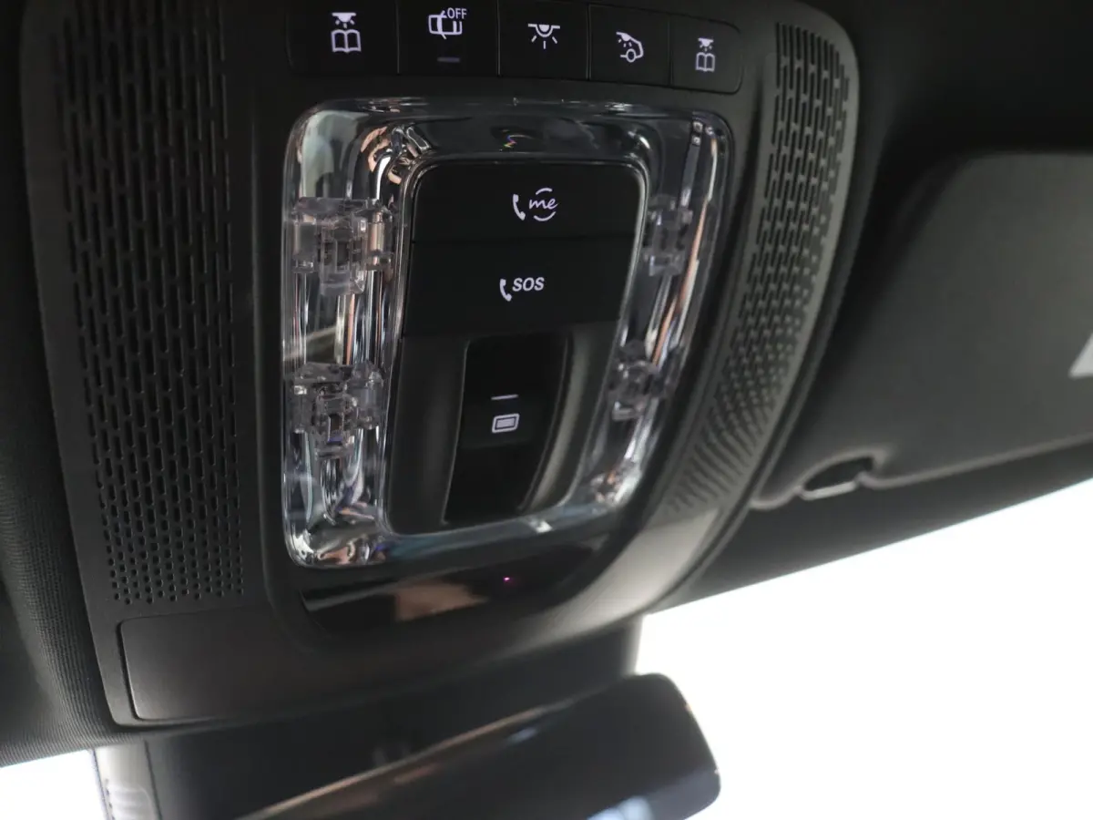 250 e Business Solution AMG / Memory-Stoelen / Panaromadak / Headup-Display / 360Graden-Camera / Night-Pakket /