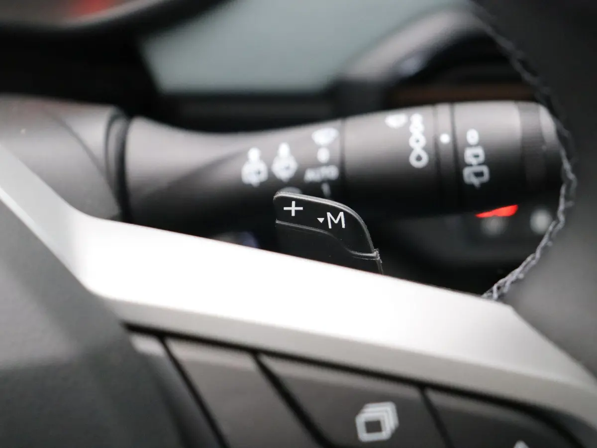 1.2 Eco-G 120 limited edition | Climate control | Elek. handrem | Achteruitrijcamera | Cruise control |