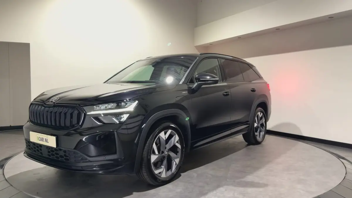 1.5 TSI PHEV Sportline | Matrix LED | ACC | LMV 19'' |