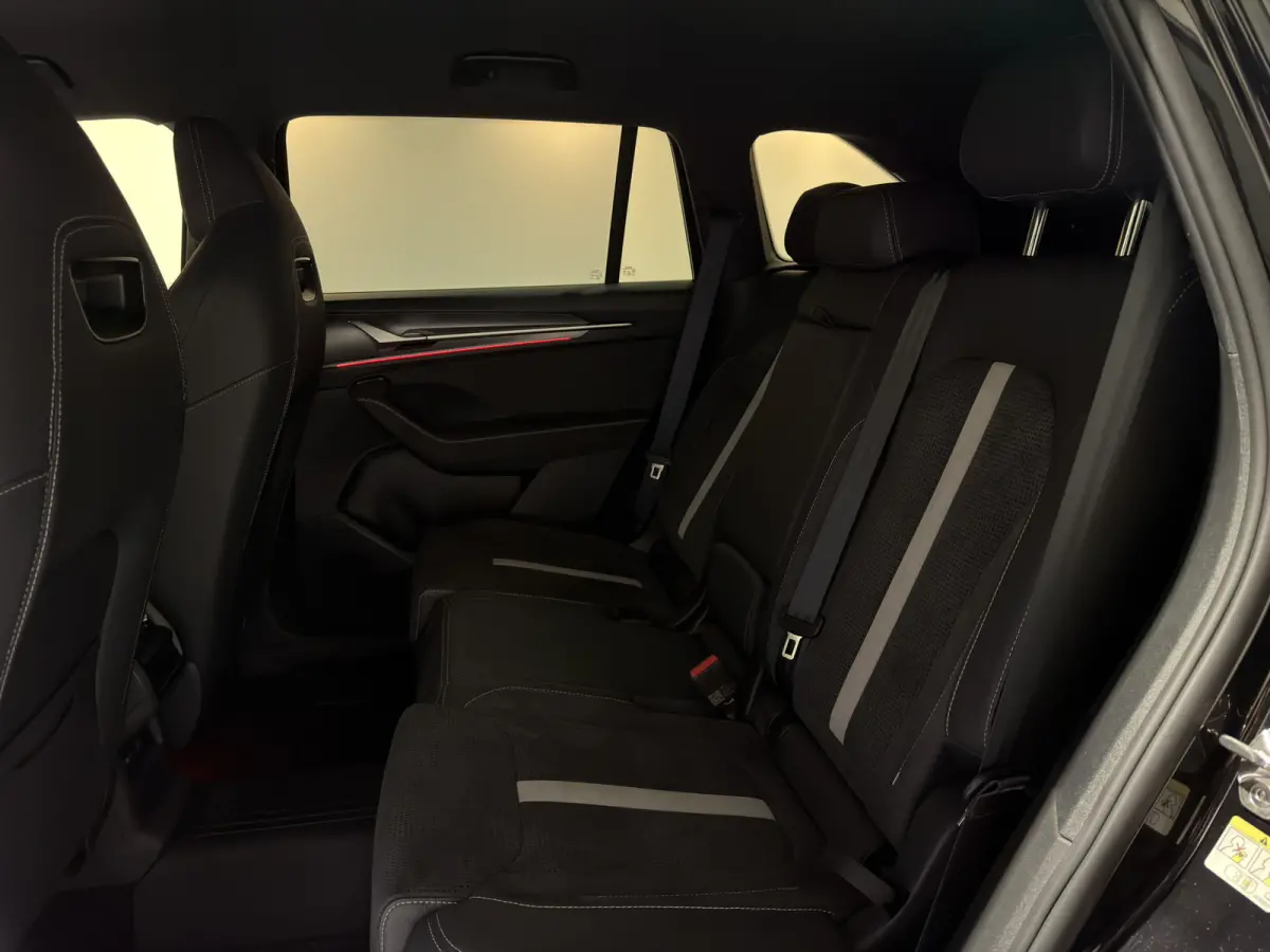 1.5 TSI PHEV Sportline | Matrix LED | ACC | LMV 19'' |
