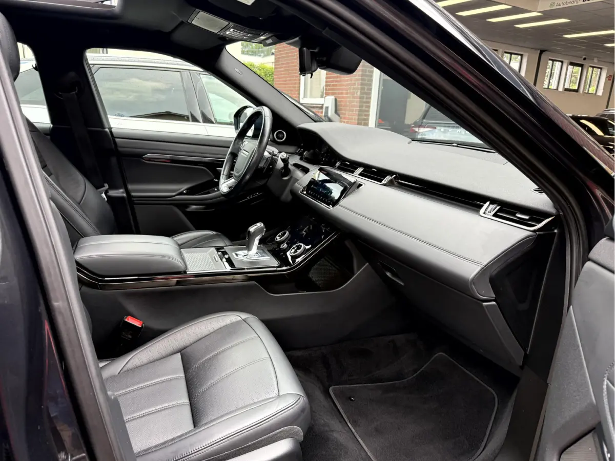 1.5 P300e AWD R-Dynamic HSE NL. Auto, Wrapped, Panoramadak