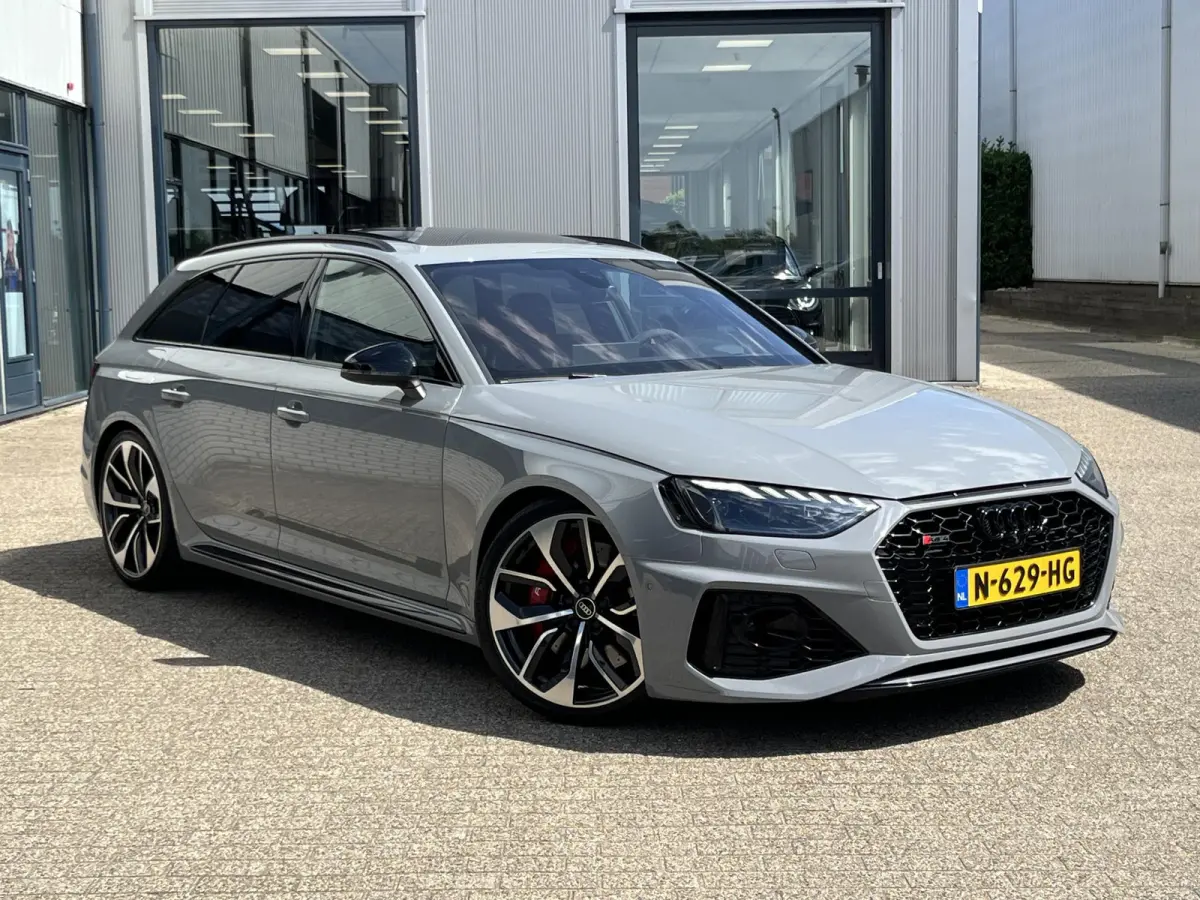 2.9 TFSI RS 4 quattro | NL Auto/1e Eig./Voll.Historie/Pano.Dak/Head-Up/Bang&Olufsen/Navi/Sportdiffertentieel/Elektr.Wegklapbare Trekhaak