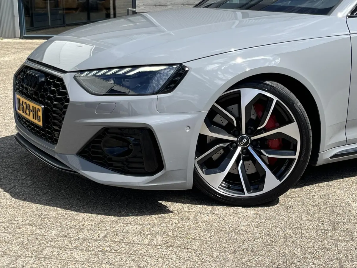 2.9 TFSI RS 4 quattro | NL Auto/1e Eig./Voll.Historie/Pano.Dak/Head-Up/Bang&Olufsen/Navi/Sportdiffertentieel/Elektr.Wegklapbare Trekhaak