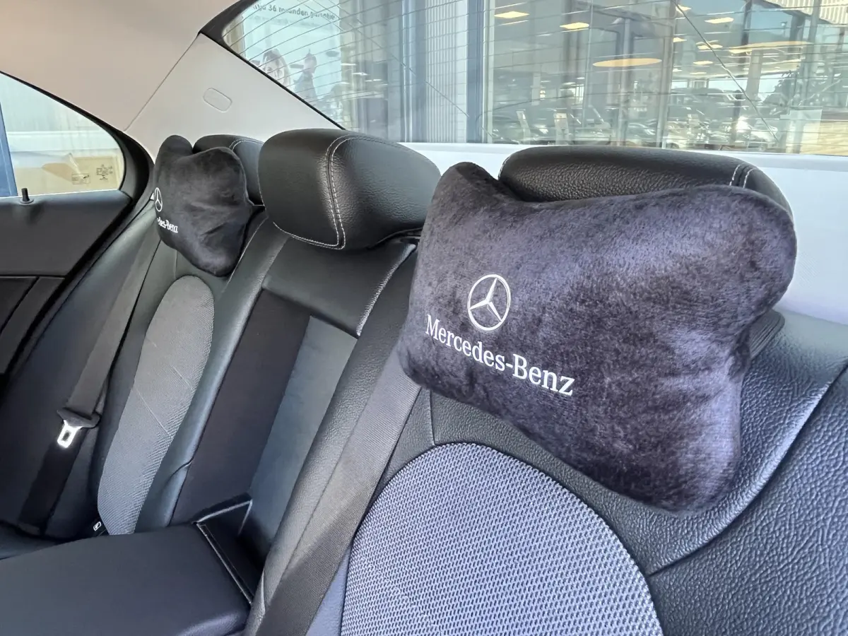 160 Premium Avantgarde | NL Auto/Navi/Camera/Sfeerverl./Clima/Cruise/19"/Elektr.Verstelbare Stoelen