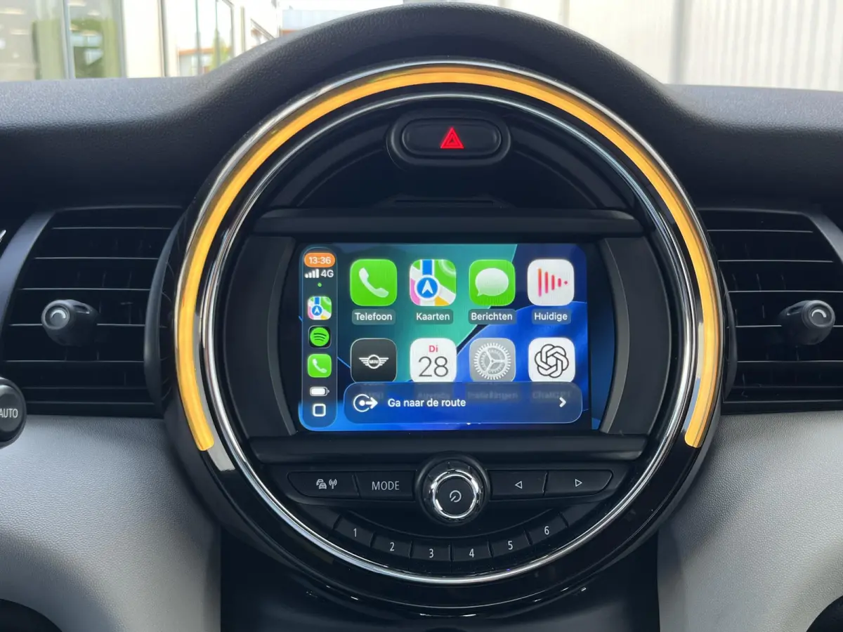1.5 One Chili | Pano.Dak/Sportstoelen/Leder-Alcantara/JCW pakket/Navi/Clima/Cruise/Apple CarPlay-Android Auto