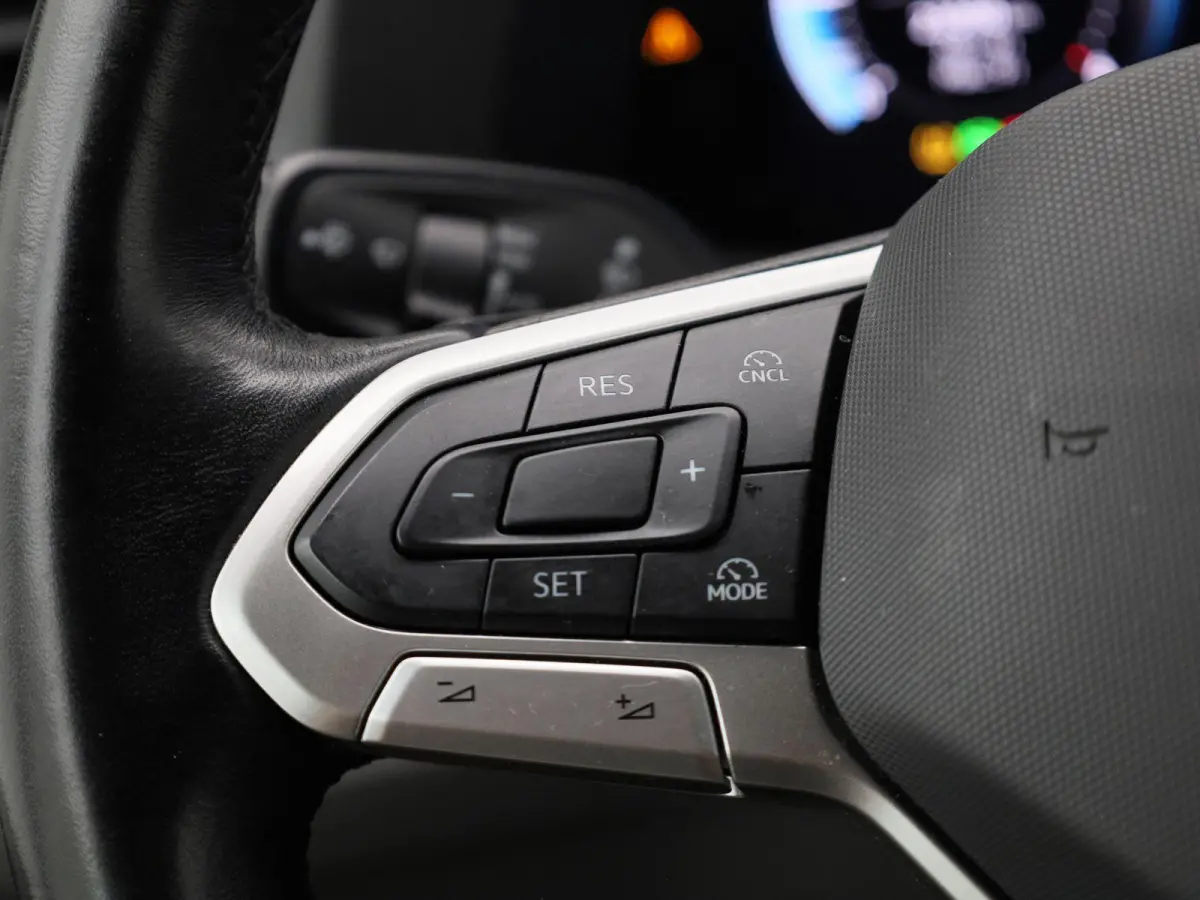 2.0 TDI L3H3 Highline 140PK | Automaat | Trekhaak | Navigatie | Cruise Control | Multifunctioneel Stuurwiel | Apple/Android Carplay | DAB+ | Parkeersensoren Voor + Achter | Achteruitrijcamer