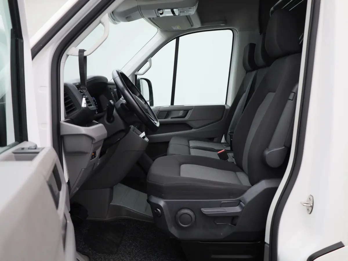 2.0 TDI L3H3 Highline 140PK | Automaat | Trekhaak | Navigatie | Cruise Control | Multifunctioneel Stuurwiel | Apple/Android Carplay | DAB+ | Parkeersensoren Voor + Achter | Achteruitrijcamer