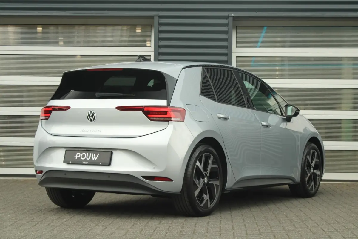 170pk Life 50 kWh | Comfort Pakket | Steunhaak | Navigatie