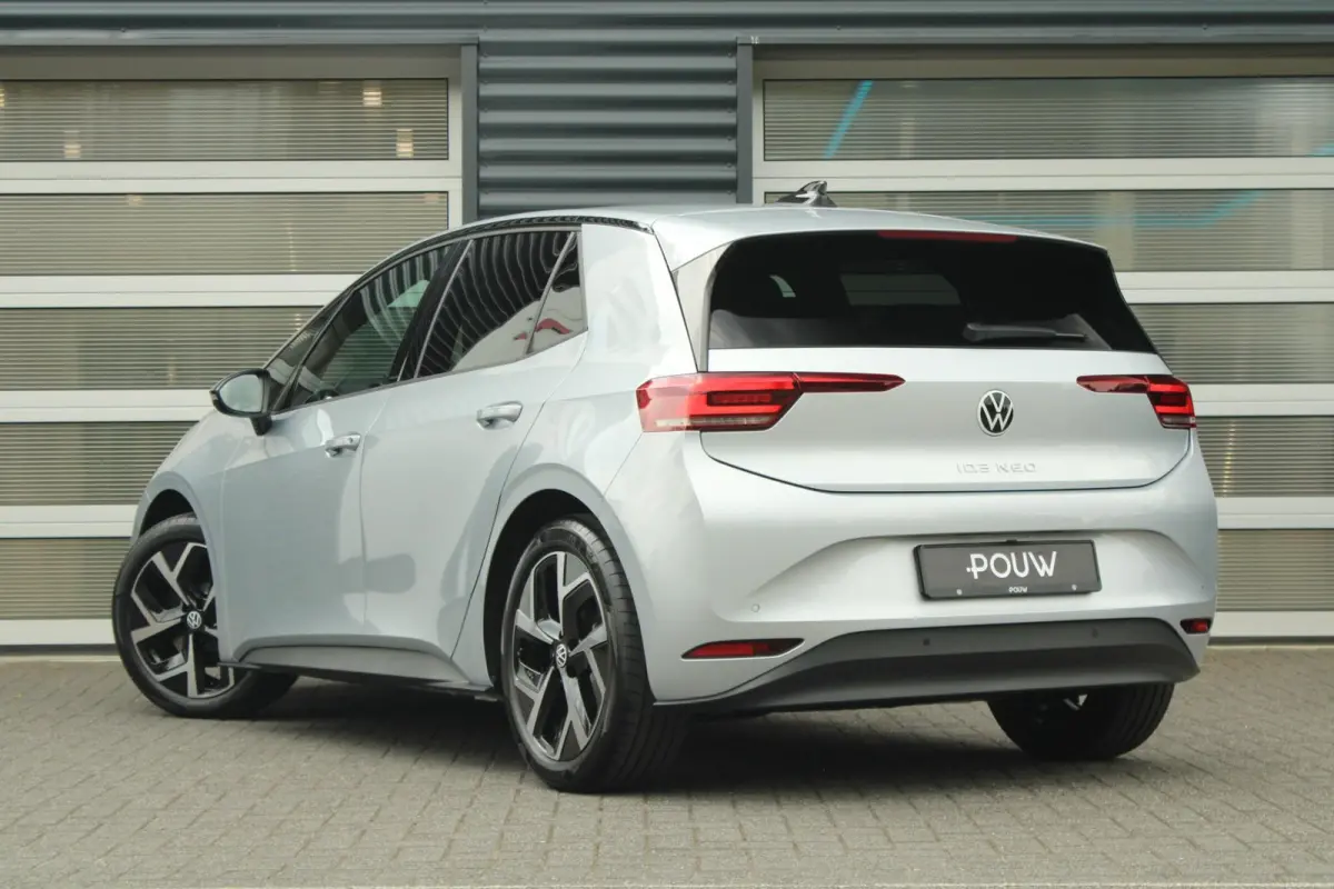 170pk Life 50 kWh | Comfort Pakket | Steunhaak | Navigatie