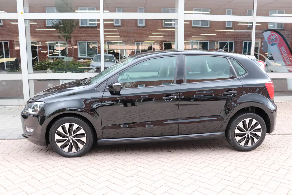 1.0 BlueMotion Automaat. Navigatie